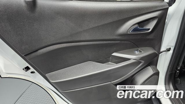 Chevrolet Trax Crossover 1.2 LS 2024 — фото 25