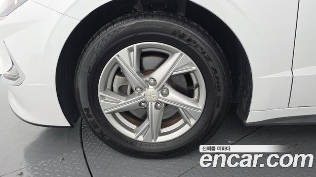 Hyundai Sonata (DN8) 2.0 LPG(rental car) Smart 2020 — фото 5