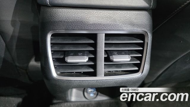 Hyundai Sonata (DN8) 2.0 LPG(rental car) Smart 2020 — фото 18