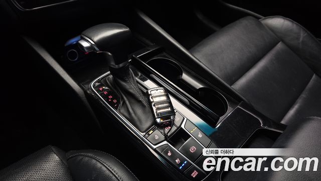 Kia K7 2.4 GDI Prestige 2019 — фото 9