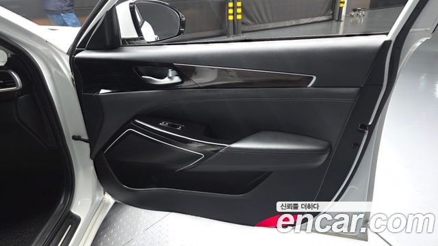 Kia K7 2.4 GDI Prestige 2019 — фото 24