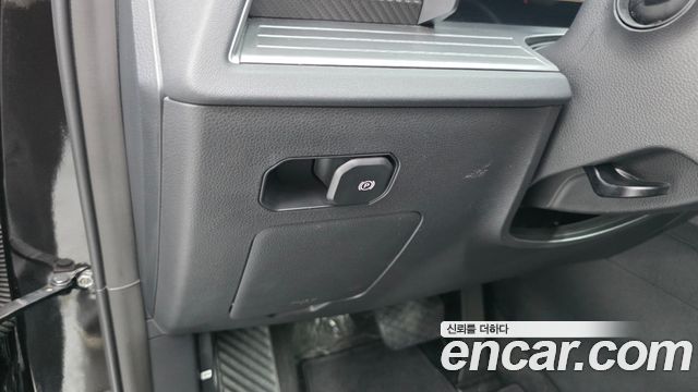 KG Mobility (SsangYong) Torres Gasoline 1.5 4WD T5 2023 — фото 12