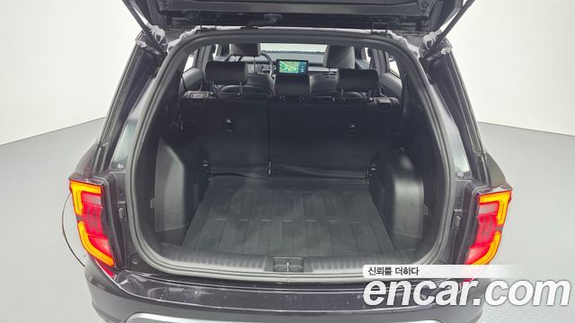 KG Mobility (SsangYong) Torres Gasoline 1.5 4WD T5 2023 — фото 20