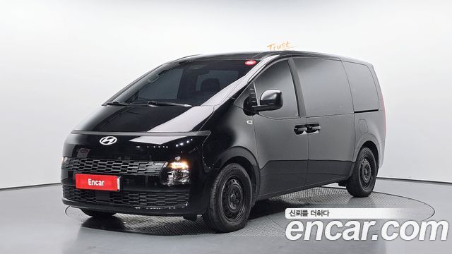 Hyundai Staria L3.5 Tourer 11-Seater Smart 2026 — фото 1