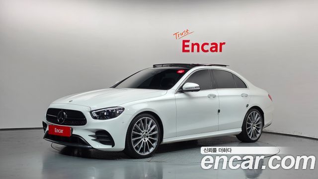 Mercedes-Benz E-Class (W213) E350 4MATIC AMG Line 2022 — фото 1