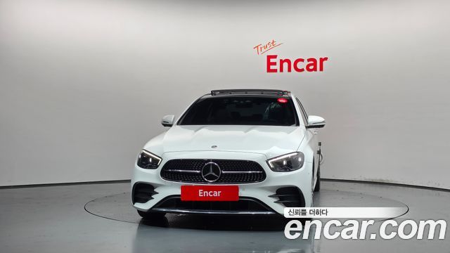 Mercedes-Benz E-Class (W213) E350 4MATIC AMG Line 2022 — фото 3