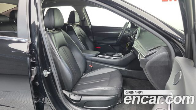 Hyundai Sonata (DN8) 2.0 LPG(rental car) Style 2022 — фото 11