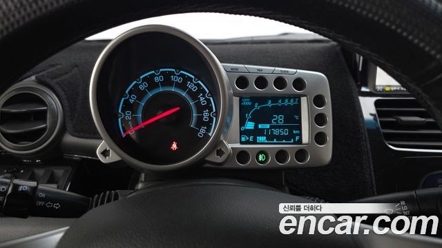 Chevrolet Spark LS Star 2012 — фото 8
