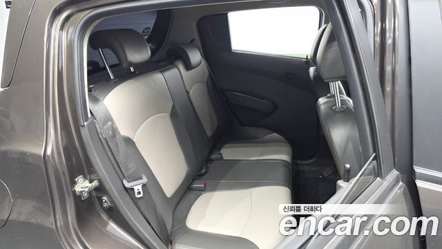 Chevrolet Spark LS Star 2012 — фото 11