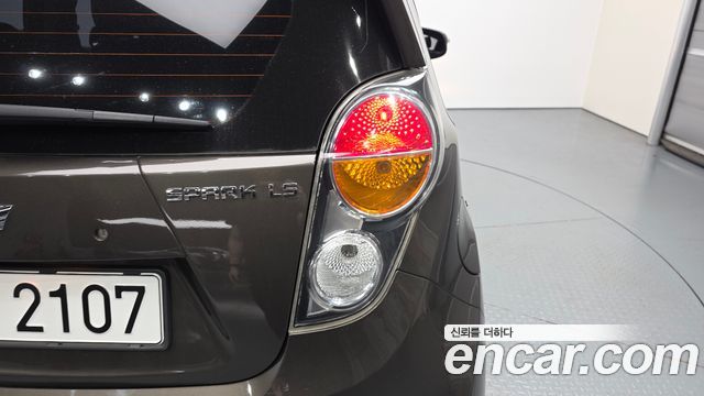 Chevrolet Spark LS Star 2012 — фото 23