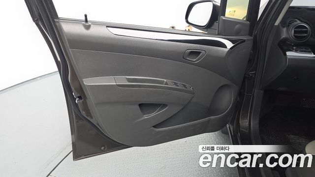 Chevrolet Spark LS Star 2012 — фото 24