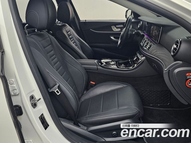 Mercedes-Benz E-Class (W213) E300 4MATIC Avnatgarde 2019 — фото 10