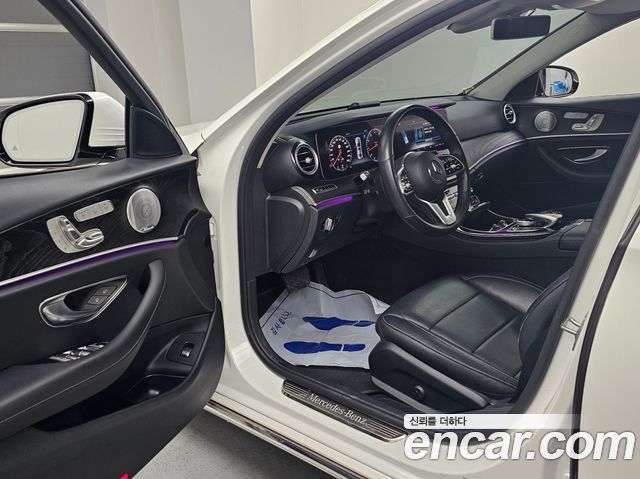 Mercedes-Benz E-Class (W213) E300 4MATIC Avnatgarde 2019 — фото 15