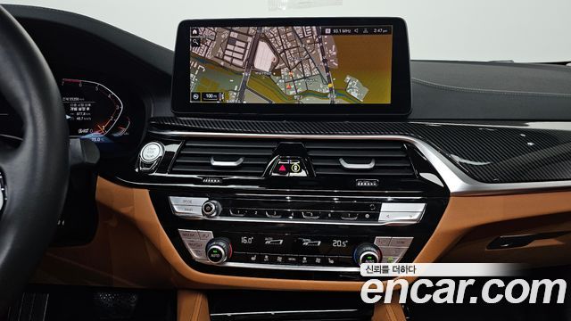 BMW 5 Series (G30) 520i Luxury 2022 — фото 12