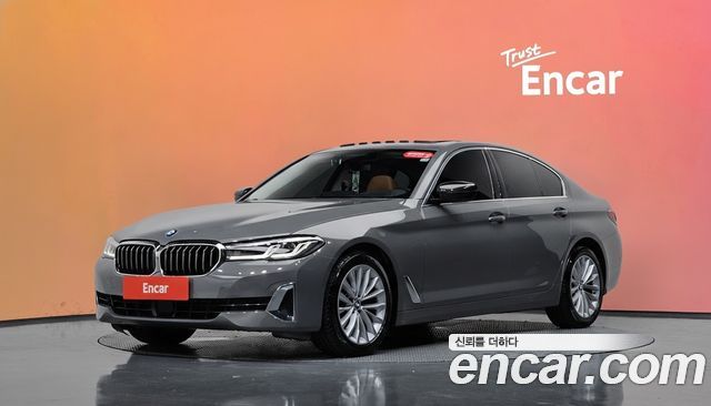BMW 5 Series (G30) 520i Luxury