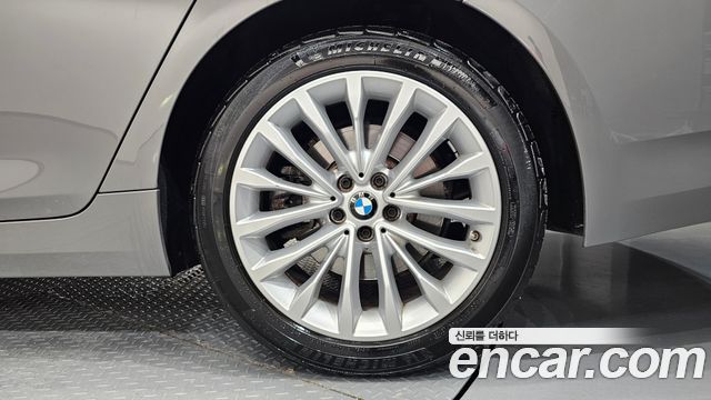 BMW 5 Series (G30) 520i Luxury 2022 — фото 21