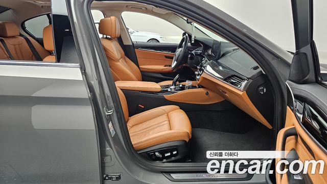 BMW 5 Series (G30) 520i Luxury 2022 — фото 26