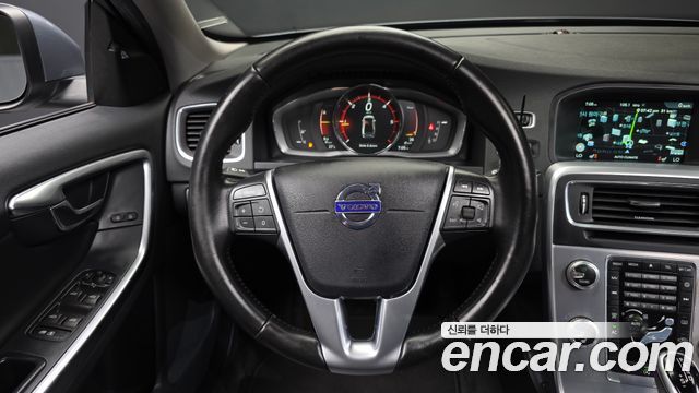 Volvo S60 D3 2nd 2017 — фото 13