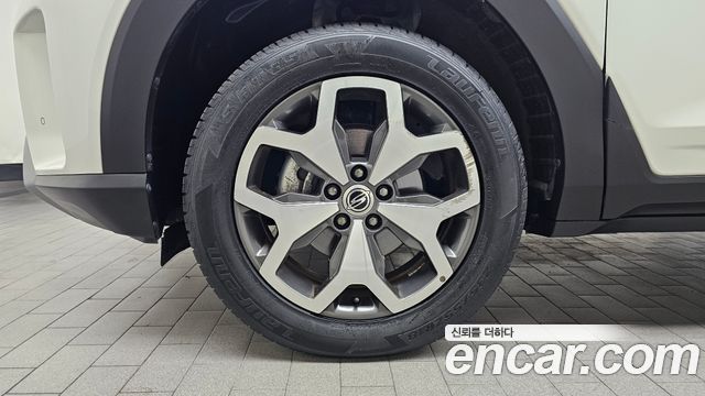 KG Mobility (SsangYong) Torres Gasoline 1.5 2WD T5 2023 — фото 5