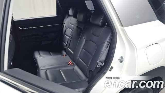 KG Mobility (SsangYong) Torres Gasoline 1.5 2WD T5 2023 — фото 12