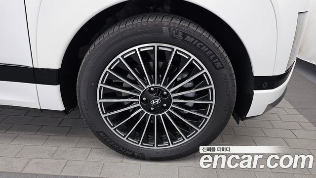 Hyundai Ioniq 9 Performance Type AWD 6-Seater Calligraphy 2026 — фото 21