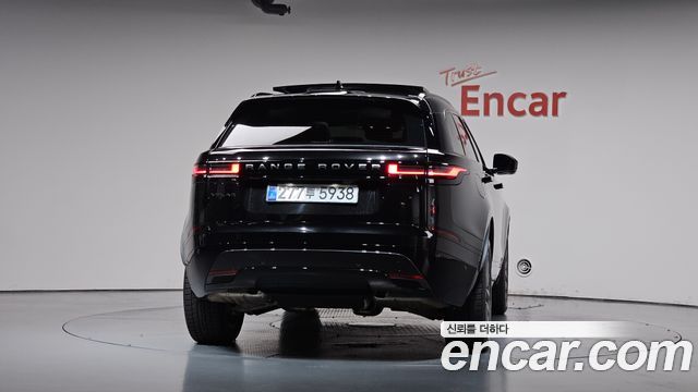Land Rover Range Rover Velar 2.0 P250 Dynamic SE 2026 — фото 4