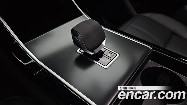 Land Rover Range Rover Velar 2.0 P250 Dynamic SE 2026 — фото 9