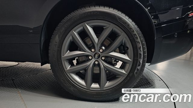 Land Rover Range Rover Velar 2.0 P250 Dynamic SE 2026 — фото 21