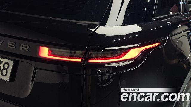 Land Rover Range Rover Velar 2.0 P250 Dynamic SE 2026 — фото 23