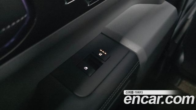 Kia Tasman 2.5T Gasoline 4WD X-Pro 2026 — фото 19