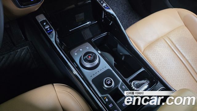 Kia Sorento (IV) Gasoline 2.5T 2WD Noblesse 2023 — фото 9