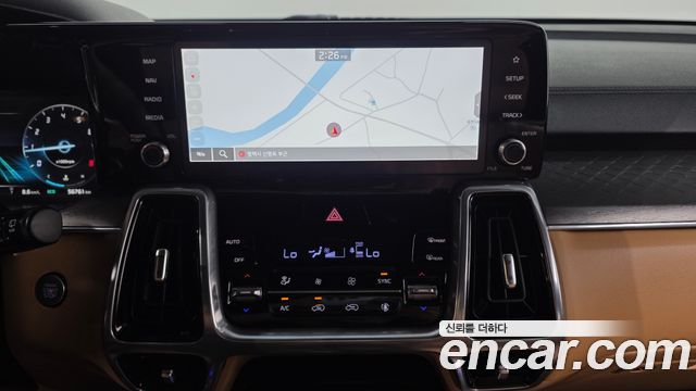Kia Sorento (IV) Gasoline 2.5T 2WD Noblesse 2023 — фото 14