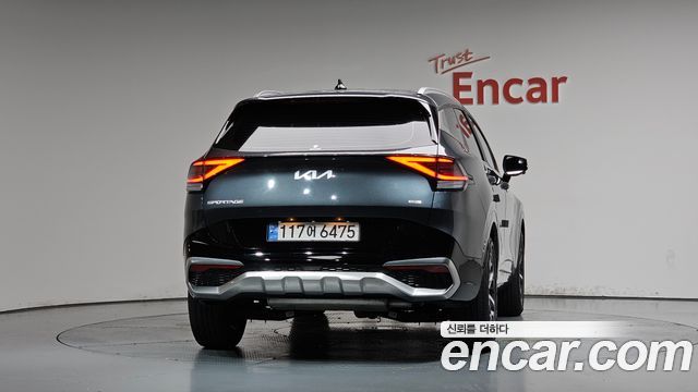 Kia Sportage Hybrid (V) Signature 4WD 2024 — фото 4