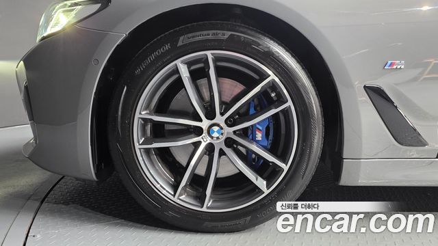 BMW 5 Series (G30) 520i M Sport 2022 — фото 5