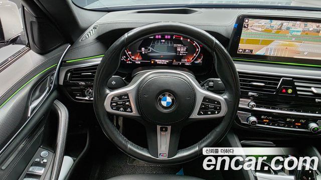 BMW 5 Series (G30) 520i M Sport 2022 — фото 13