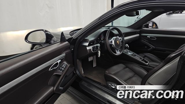 Porsche 911 Carrera 4S 991 2013 — фото 10