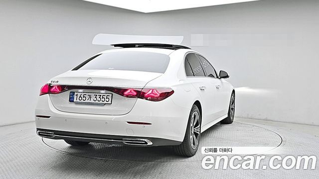 Mercedes-Benz E-Class (W214) E200 Avantgarde 2024 — фото 2
