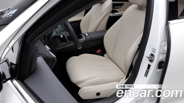 Mercedes-Benz E-Class (W214) E200 Avantgarde 2024 — фото 9