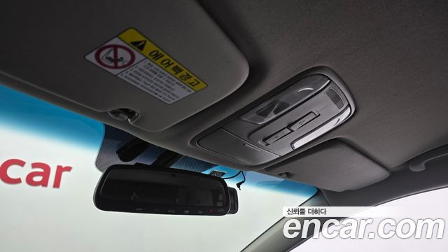 Kia Carnival 11-Seater Deluxe 2019 — фото 19