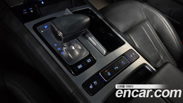Genesis G80 3.3 GDI AWD Luxury 2018 — фото 9