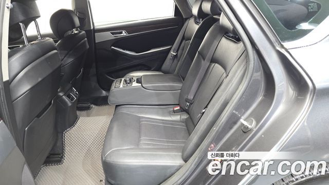 Genesis G80 3.3 GDI AWD Luxury 2018 — фото 11