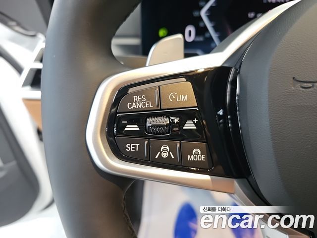 BMW 3 Series (G20) 320i M Sport 2025 — фото 16