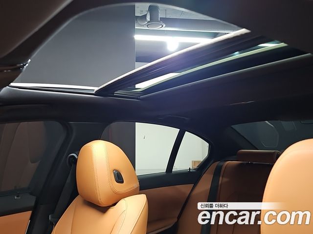 BMW 3 Series (G20) 320i M Sport 2025 — фото 22