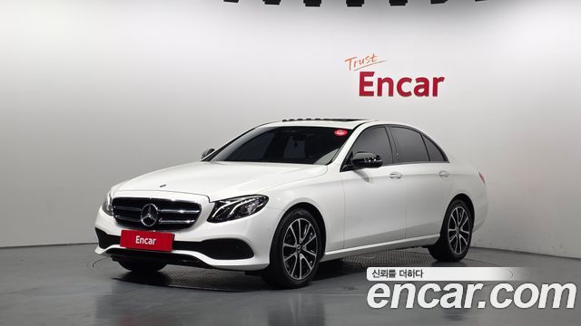 Mercedes-Benz E-Class (W213) E250 Avantgarde 2020 — фото 1