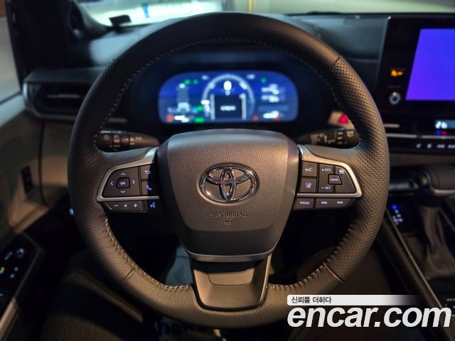 Toyota Sienna (IV) 2.5 Hybrid AWD 2025 — фото 16