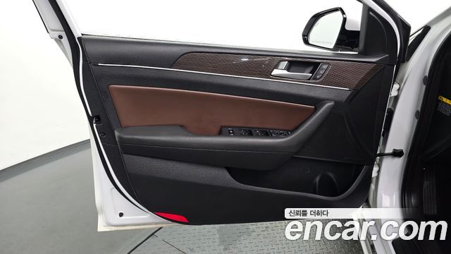 Hyundai Sonata New Rise Hybrid Premium 2019 — фото 24