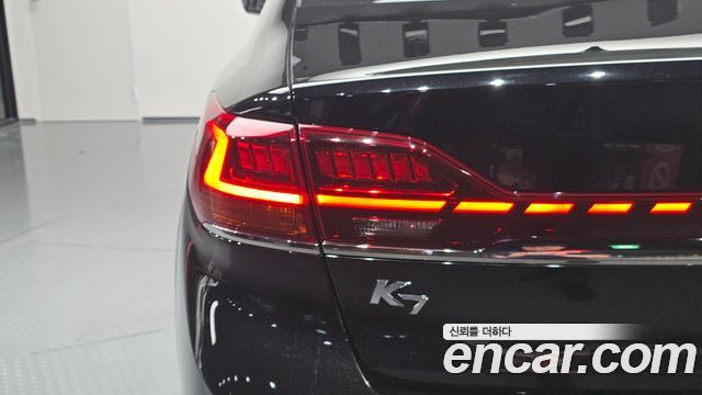 Kia K7 Premier Hybrid Signature 2020 — фото 23
