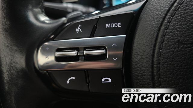 Kia K7 Premier Hybrid Signature 2020 — фото 31