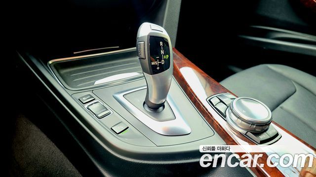BMW 3 Series (F30) 320i 2014 — фото 9