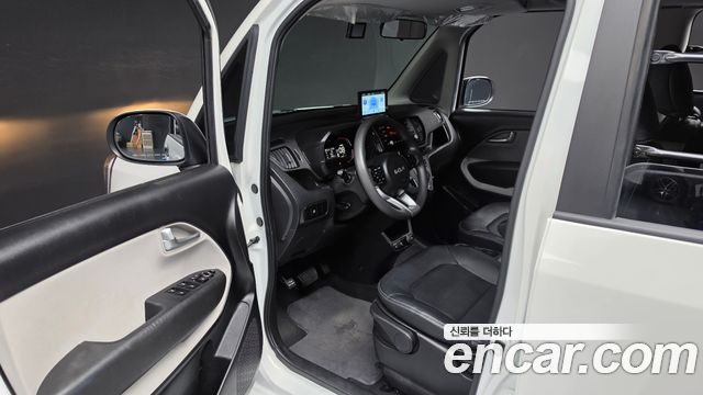Kia Ray Van 2-Seater Prestige Special 2023 — фото 10